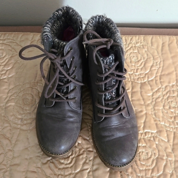 Girls Gray High Ankle Boots - Picture 3 of 3